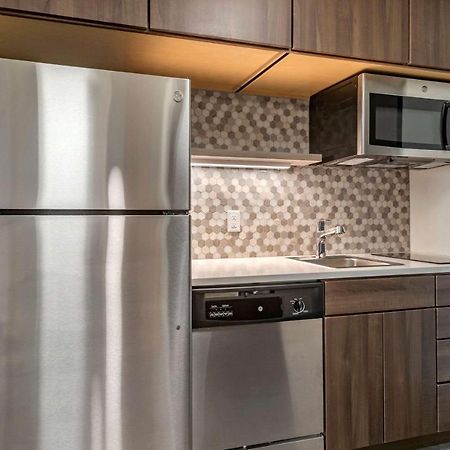 Mainstay Suites Waukee-West Des Moines エクステリア 写真