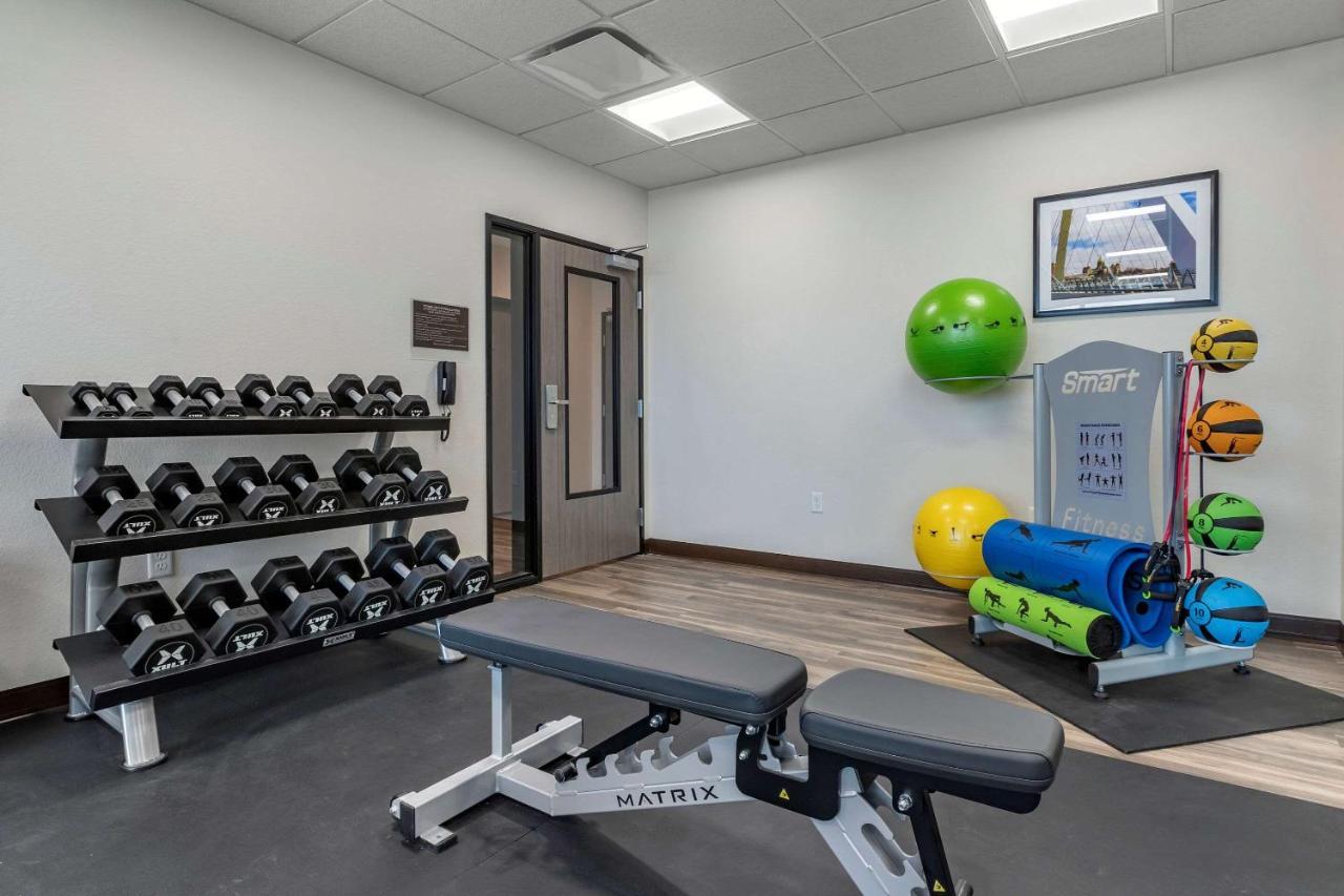 Mainstay Suites Waukee-West Des Moines エクステリア 写真
